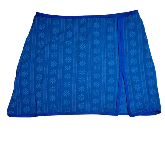New BERLOOK Blue Jacquard Textured Stretch Swimsuit Cover-Up Skirt Women's Sz L - Picture 2 of 11